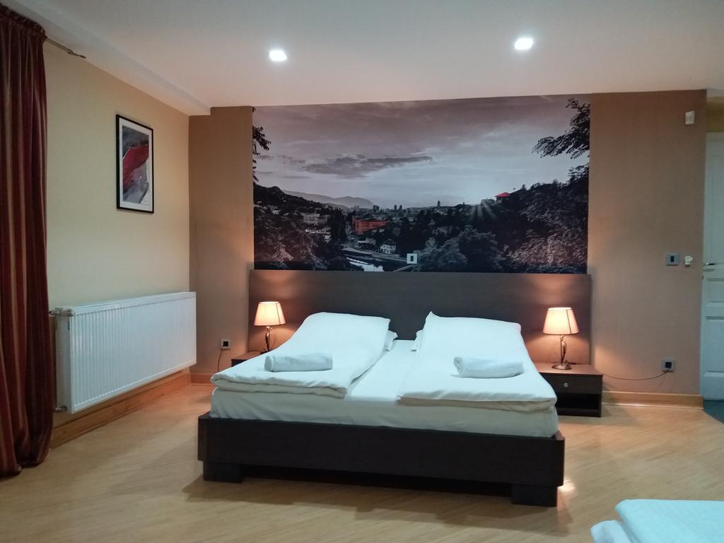 Hotel Vila Hayat Sarajevo Esterno foto