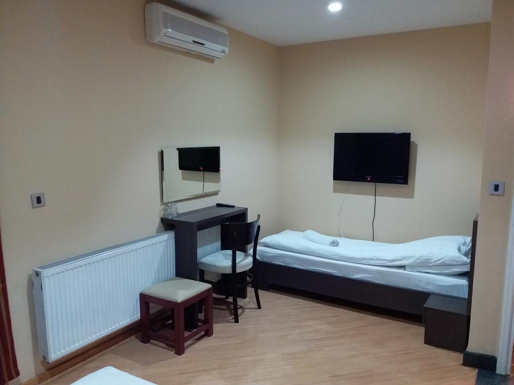 Hotel Vila Hayat Sarajevo Esterno foto