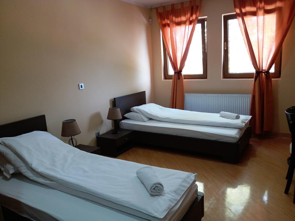 Hotel Vila Hayat Sarajevo Esterno foto