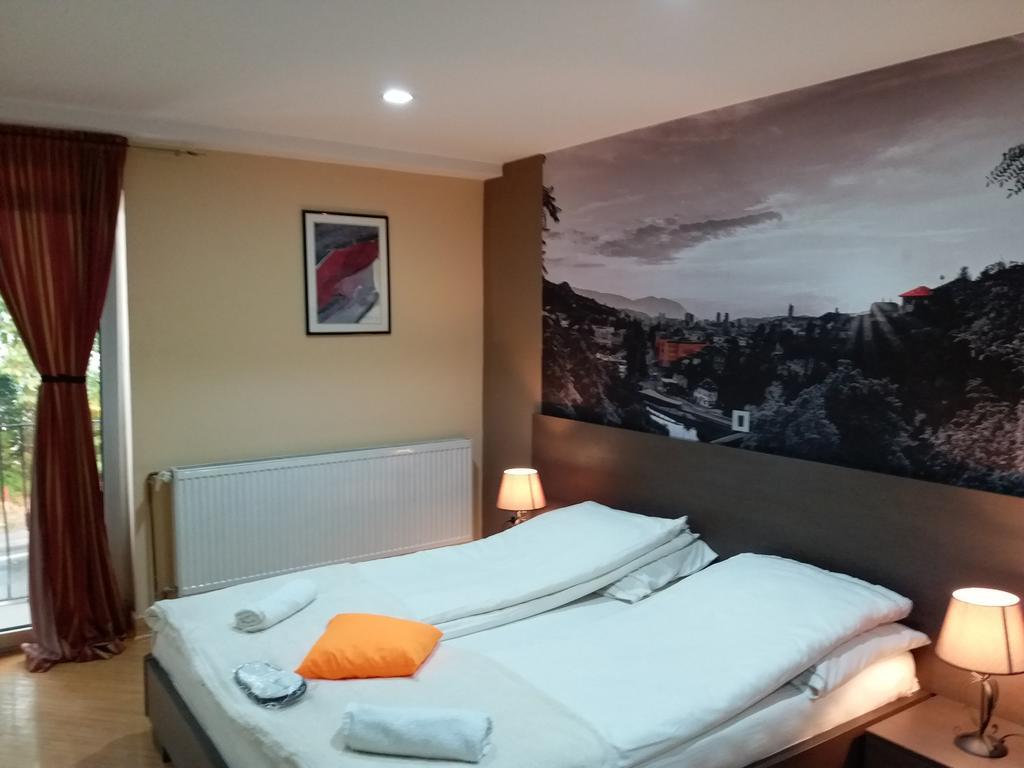 Hotel Vila Hayat Sarajevo Esterno foto